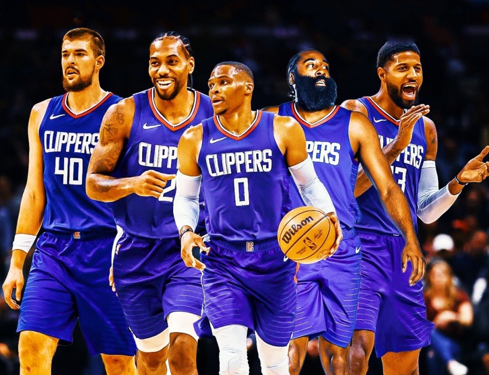 罗马最稳一环还是他，托蒂盛赞门将斯维拉尔，你让其他人怎么混