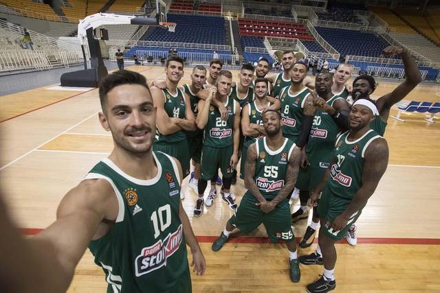 仅21场！杰伦·布朗成为队史开赛最快达成600+100+100的球员