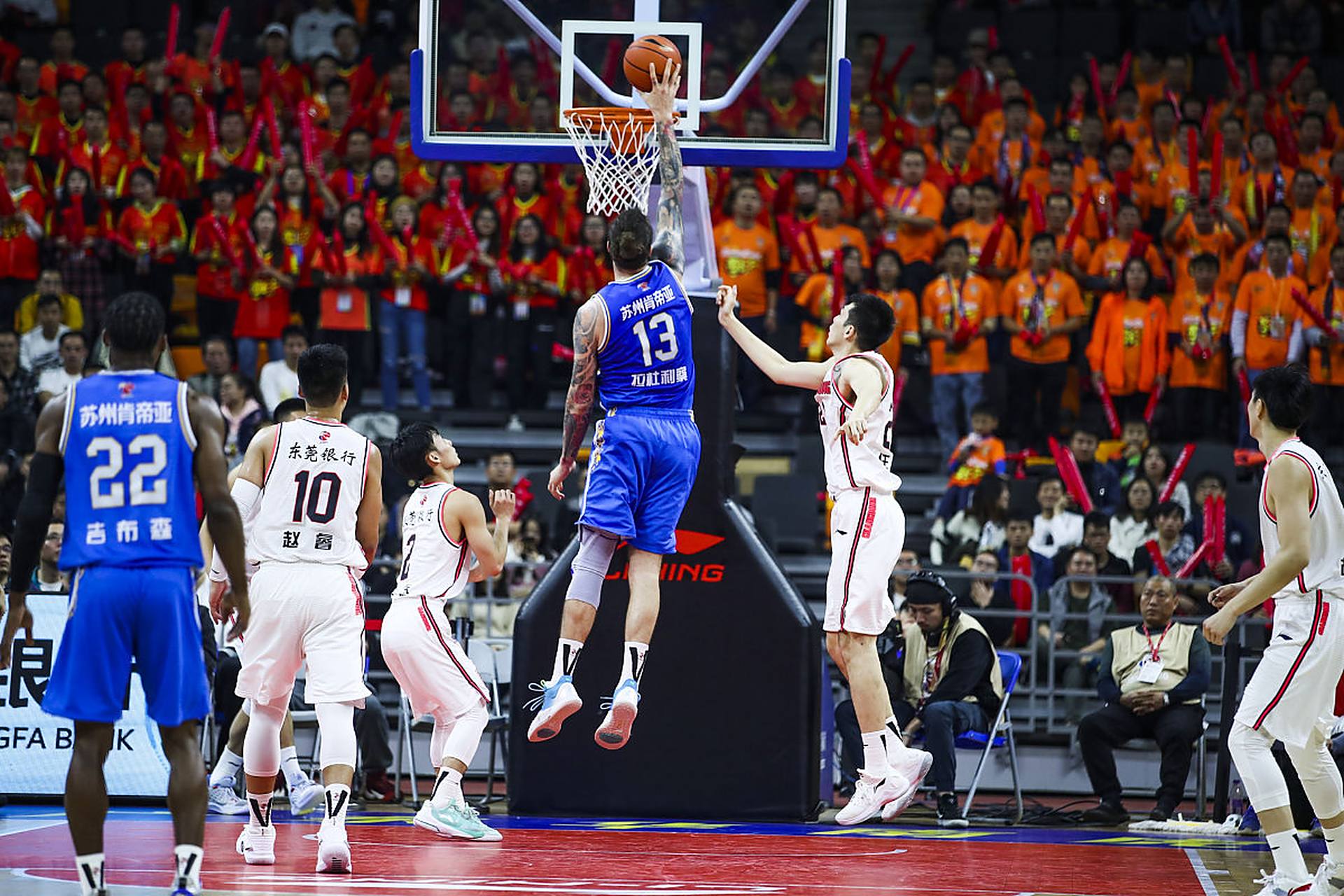 乌奈·西蒙：逼平巴黎是积极的结果，但其实我们有机会拿三分