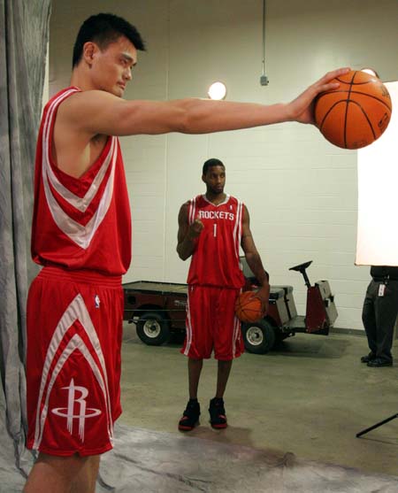 CBA：浙江男篮强势取胜 稳居积分榜前列