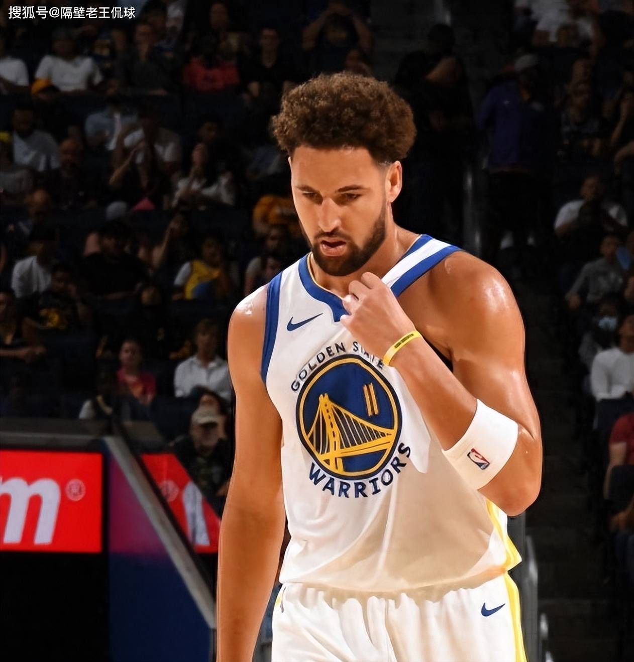 NBA：勇士击败森林狼 库里三分火力全开